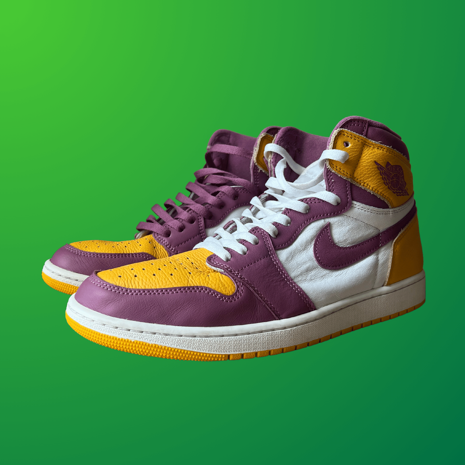 Jordan 1 High Brotherhood (Used)