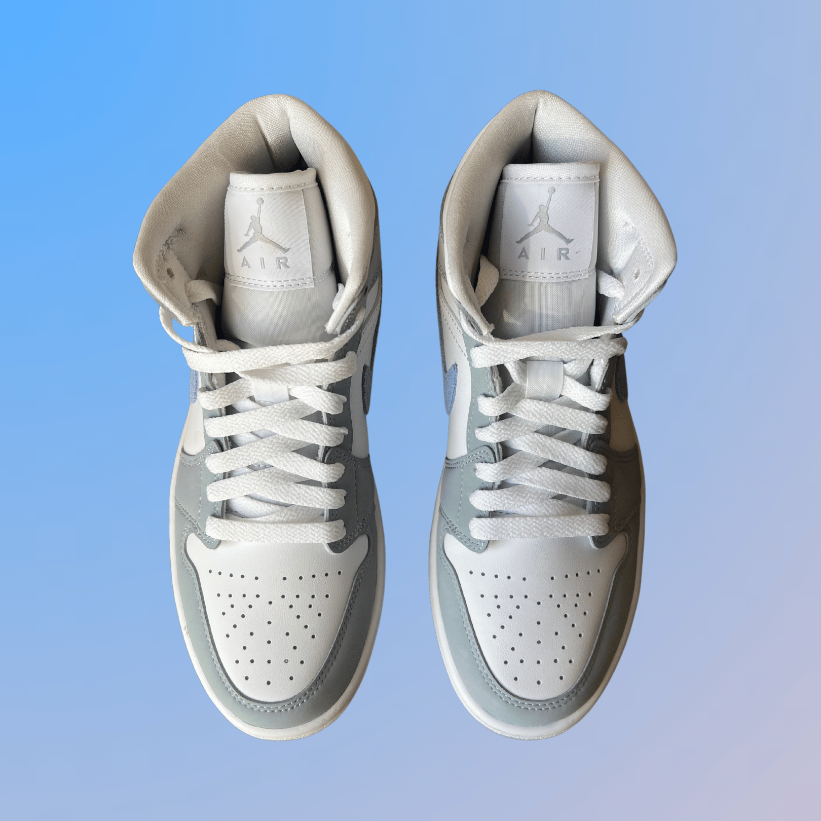 Jordan 1 Mid Wolf Gray Aluminum