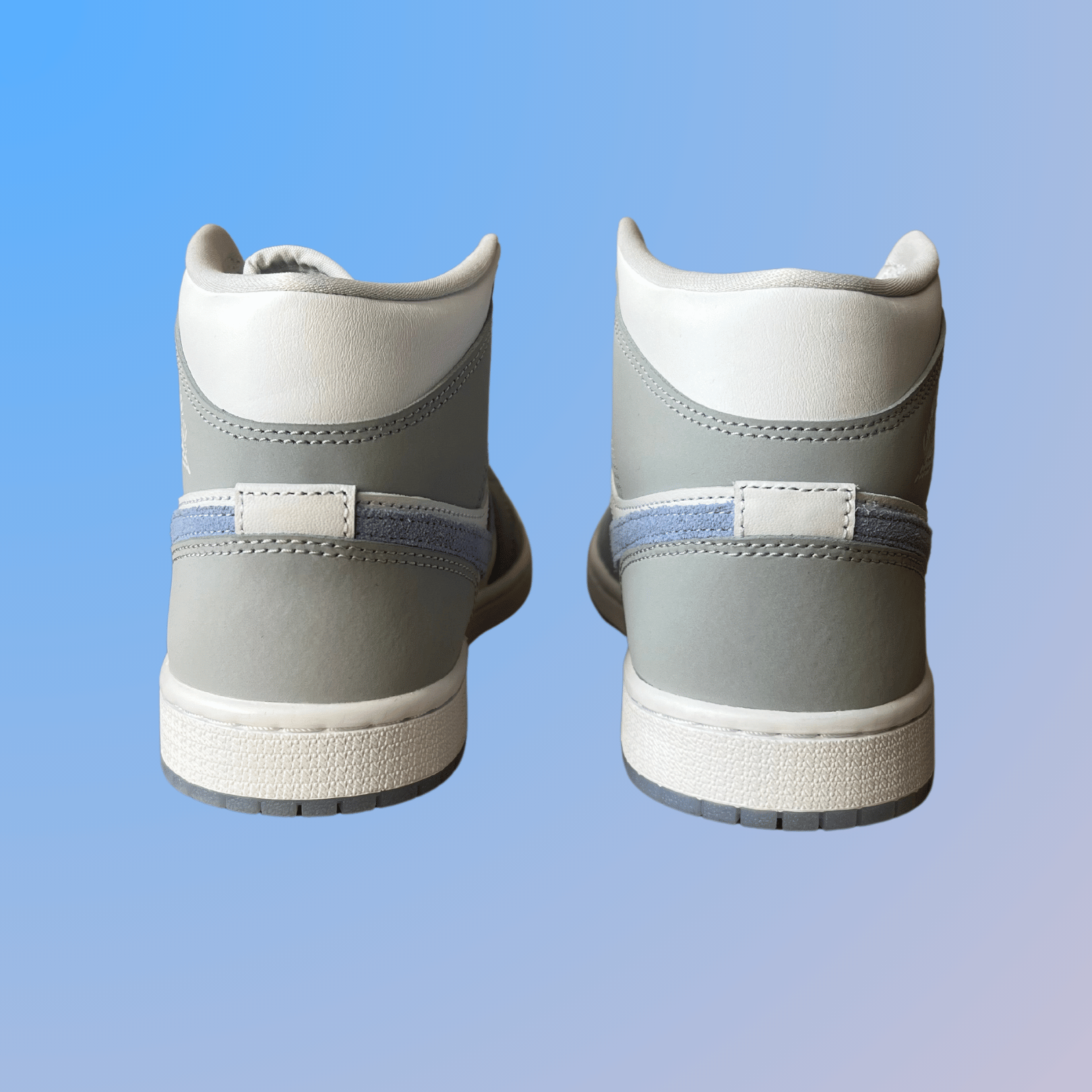 Jordan 1 Mid Wolf Gray Aluminum