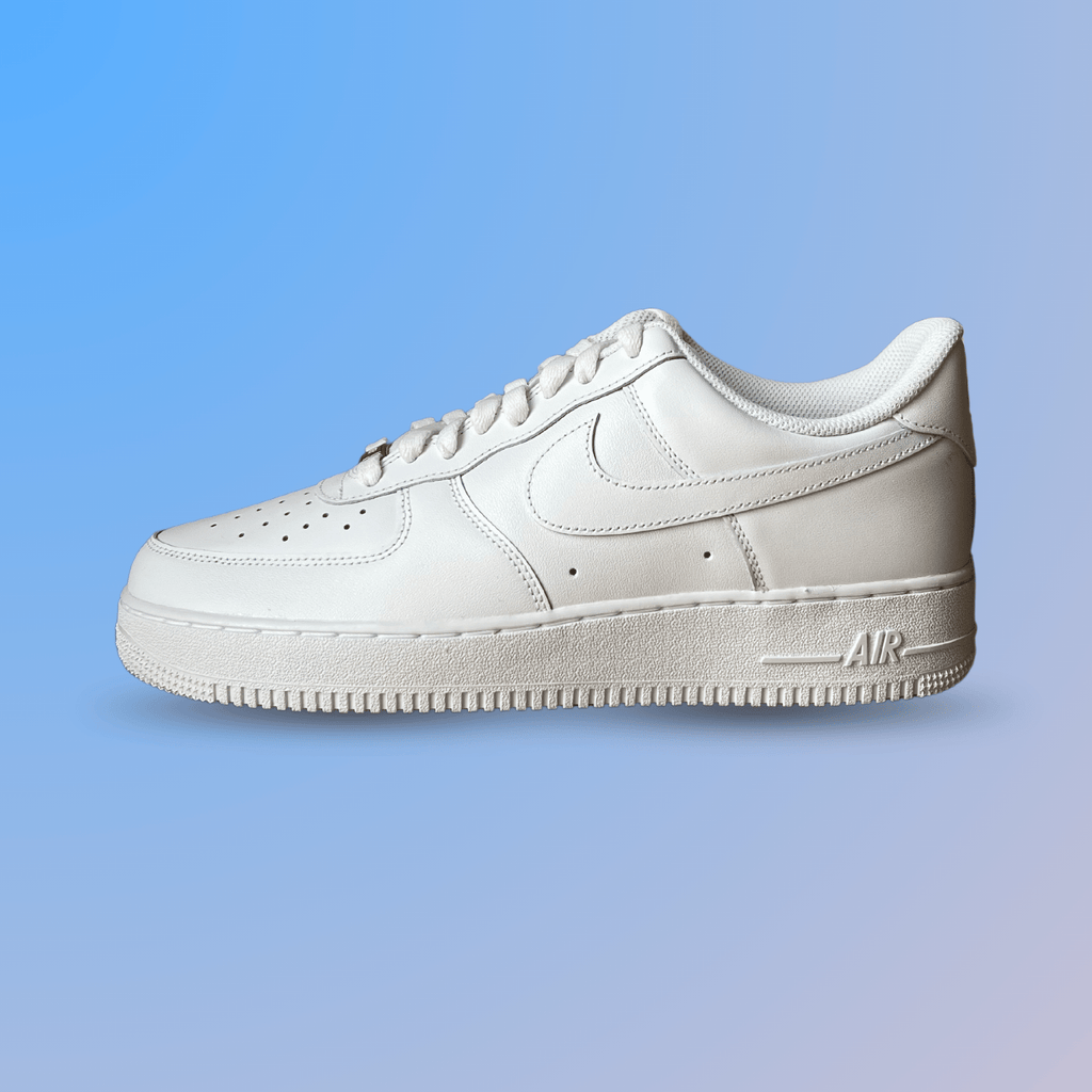 Nike Air Force 1 '07 Triple White (new)