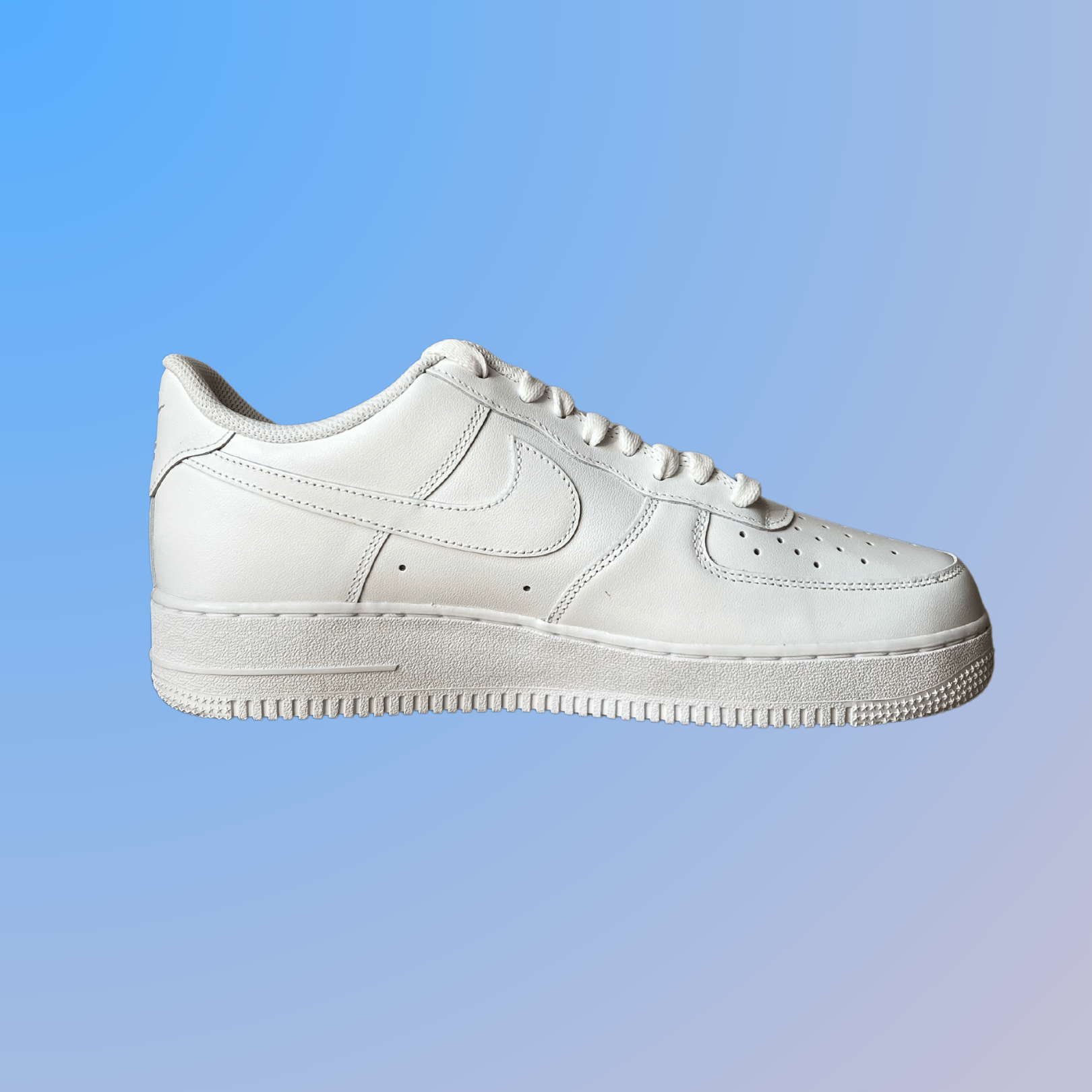 Nike Air Force 1 '07 Triple White