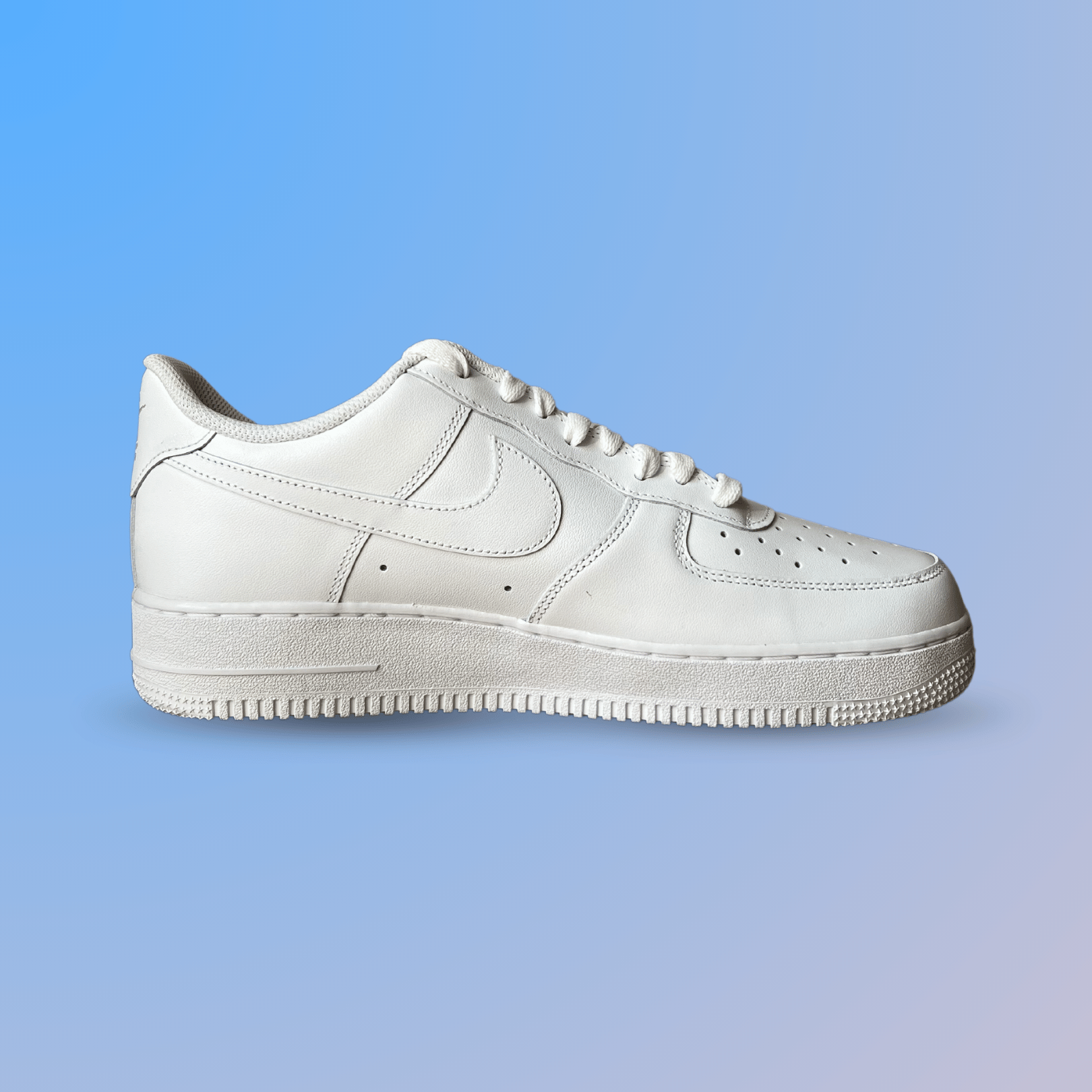 Nike Air Force 1 '07 Triple White