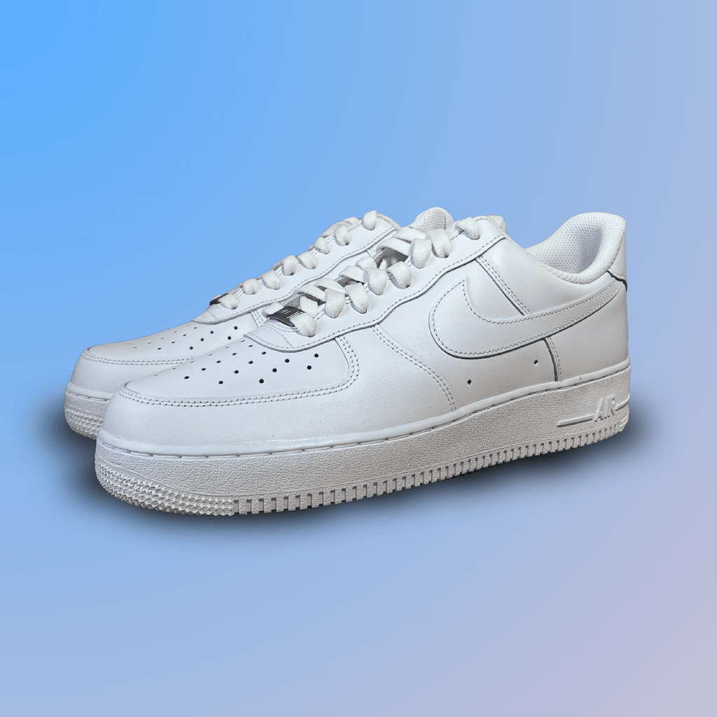 Nike Air Force 1 '07 Triple White (new)