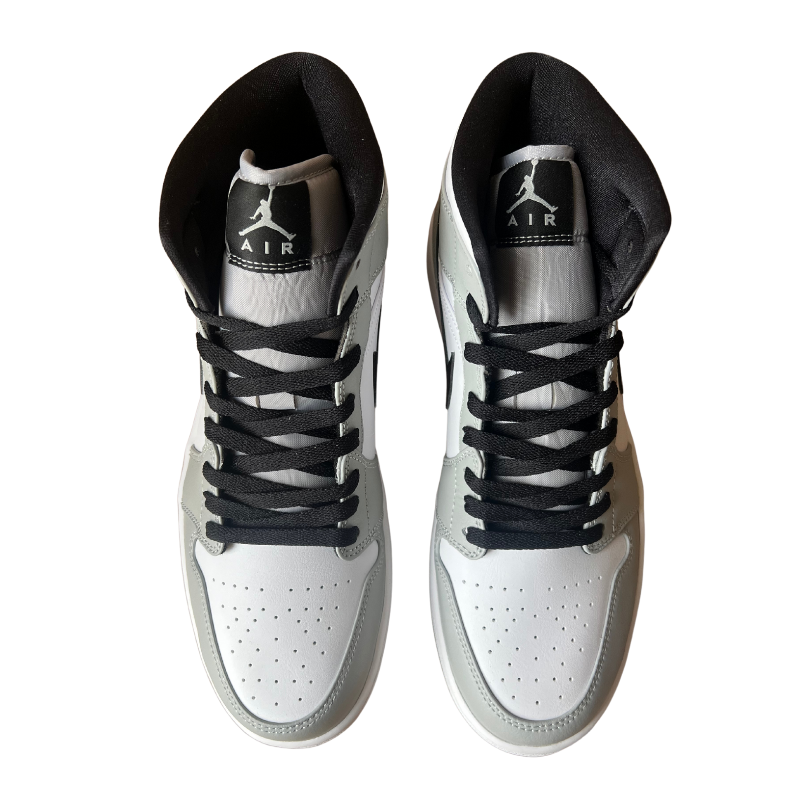 Jordan 1 Mid Light Smoke Grey