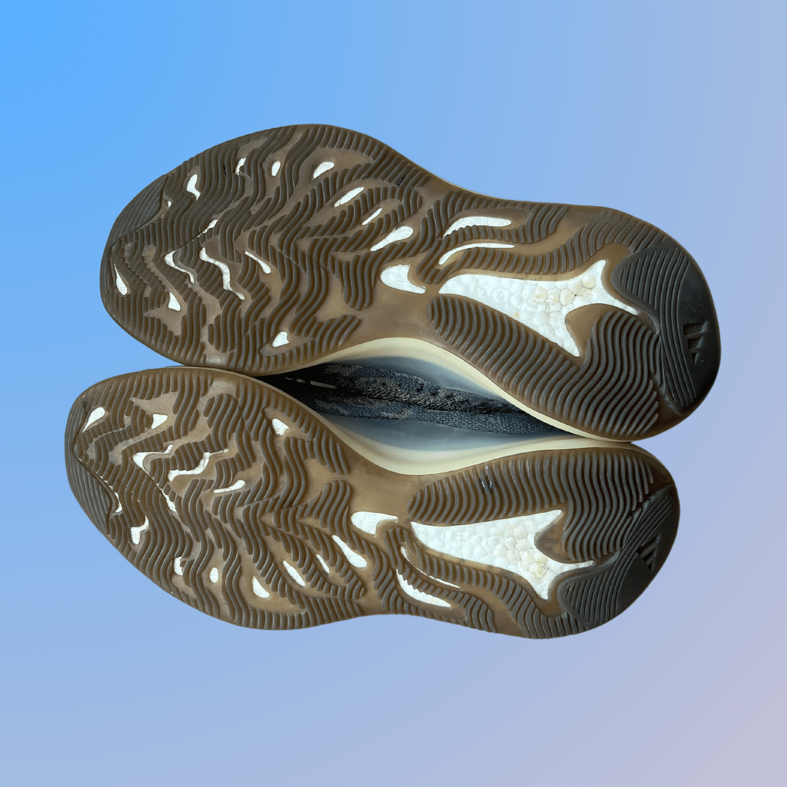 Yeezy 380 Mist (used)