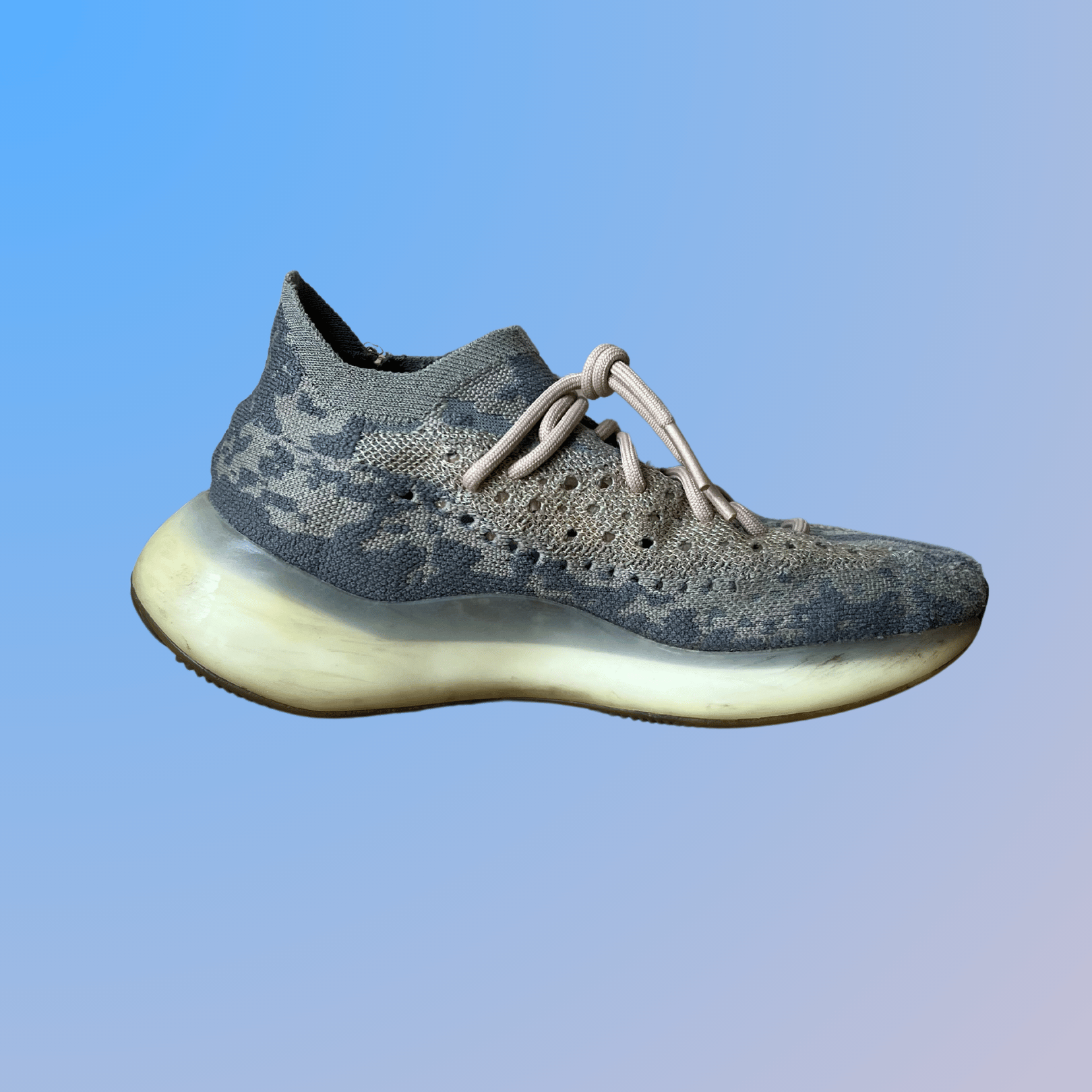 Yeezy 380 Mist (used)