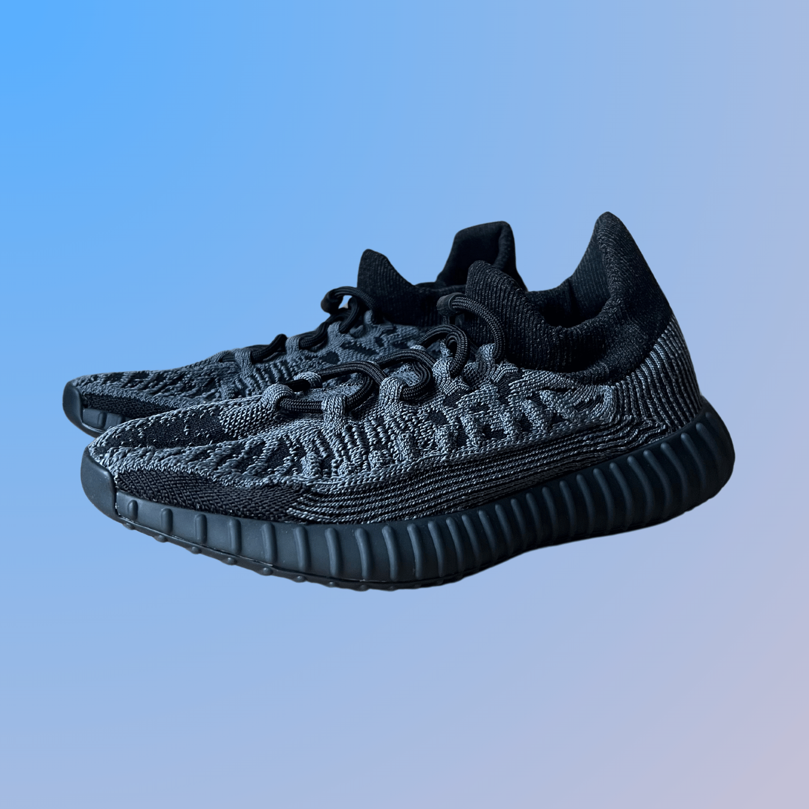 Yeezy 350 CMPCT Onyx (new)