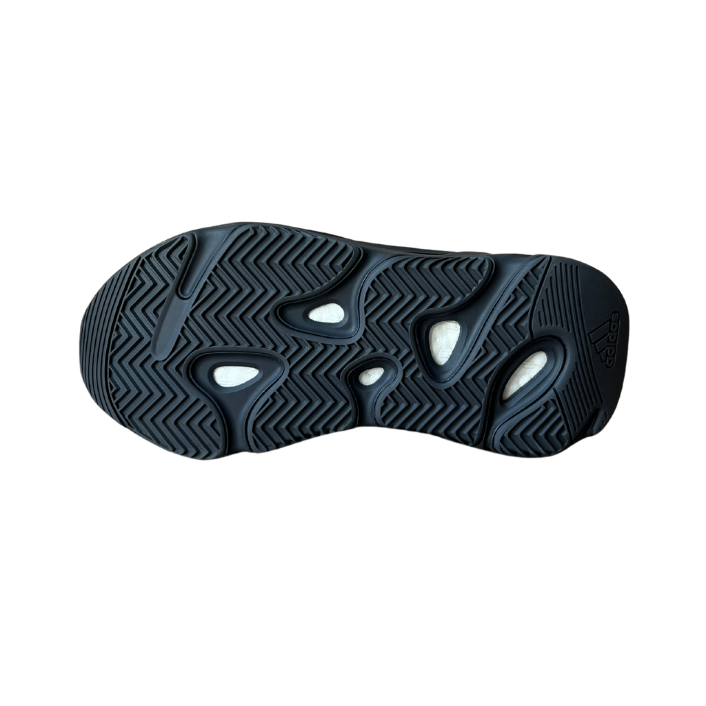 Yeezy 700 MNVN Resin (new)