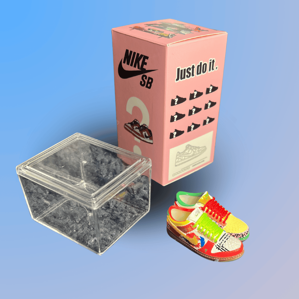 Mini Sneaker Collectors Mystery Box (Dunk)