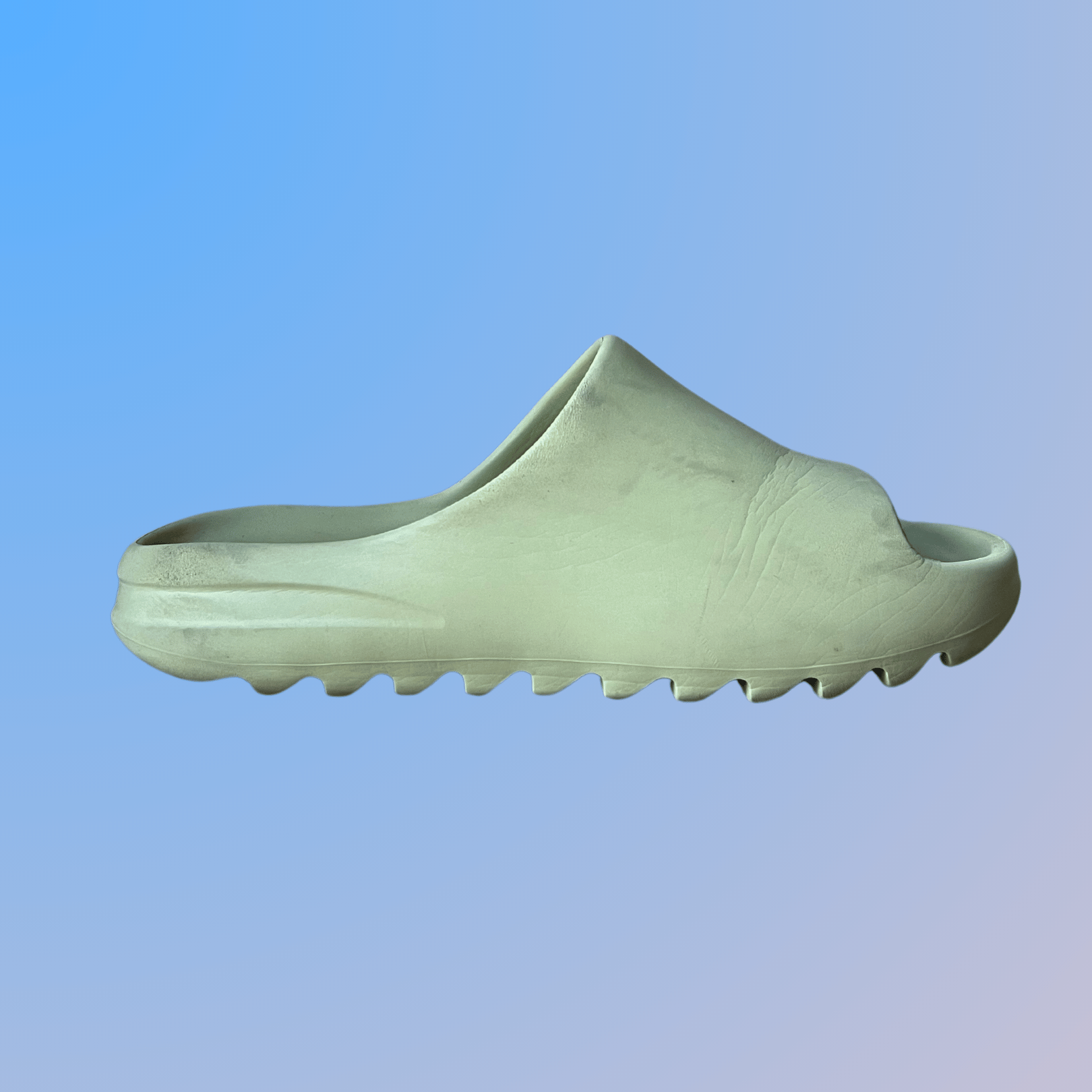 Yeezy Slide Resin (used)
