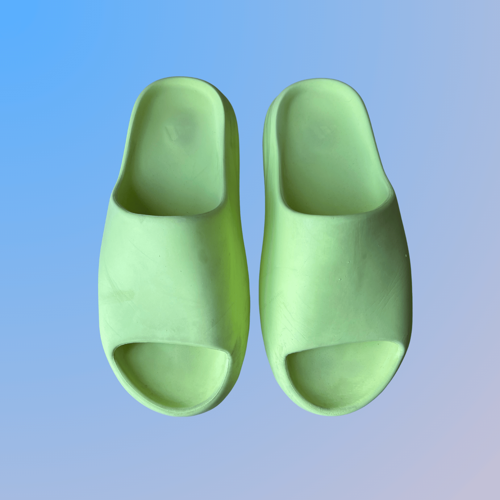 Yeezy Slide Glow Green (used)