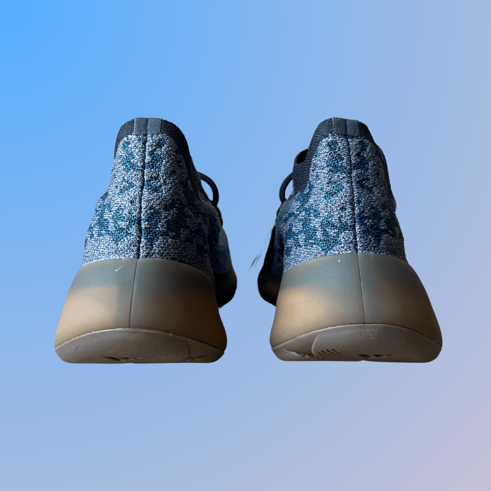 Yeezy 380 Covellite (new)