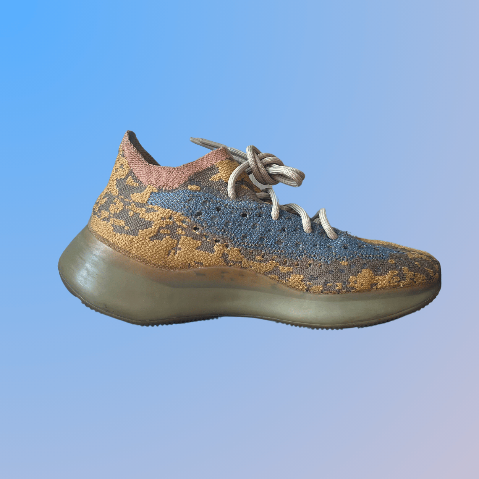 Yeezy 380 Blue Oat (used)