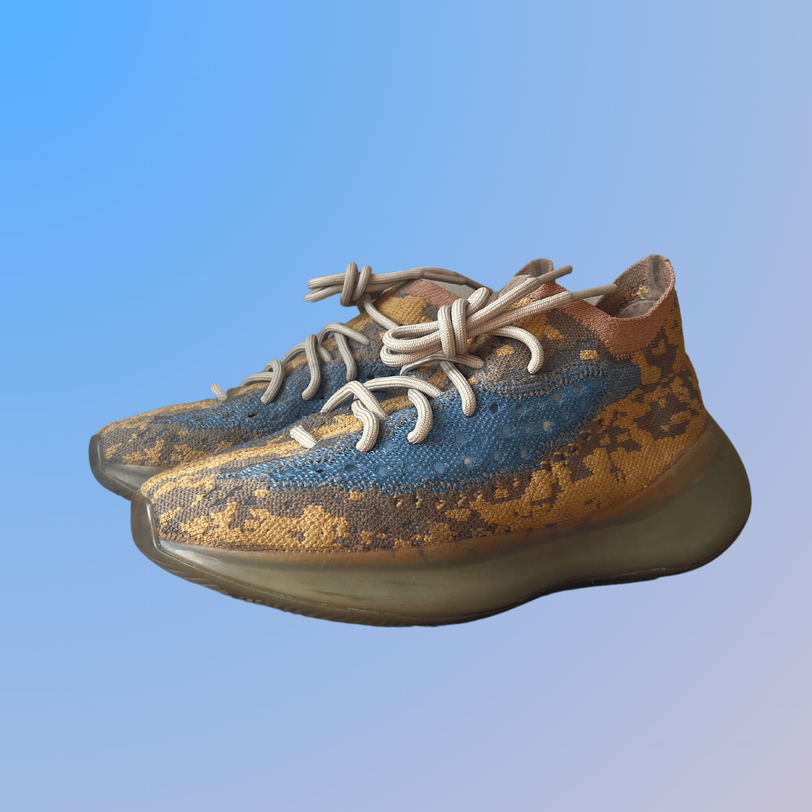 Yeezy 380 Blue Oat (used)