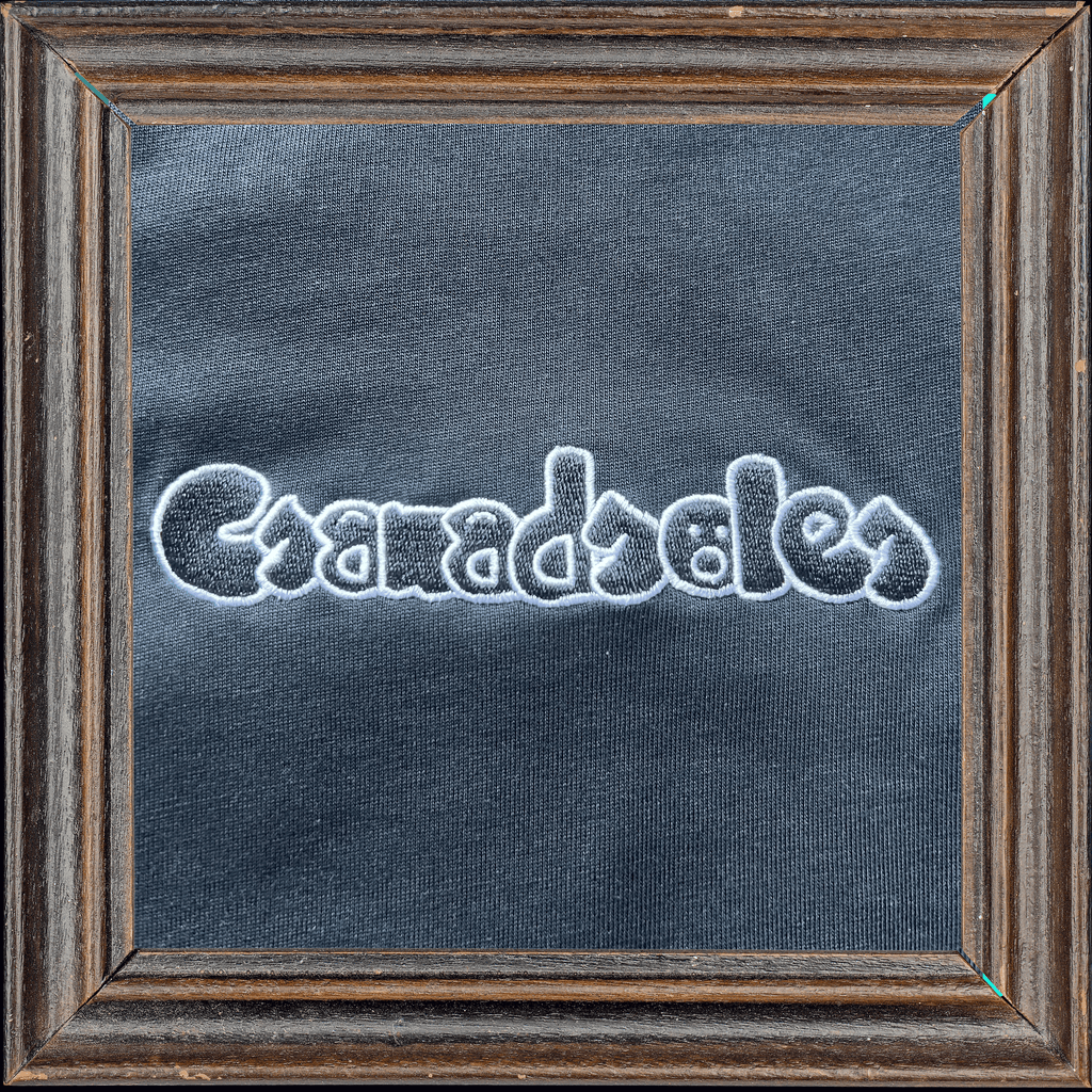  CSANADSOLES AVANT-GARDEN TEE LOGO