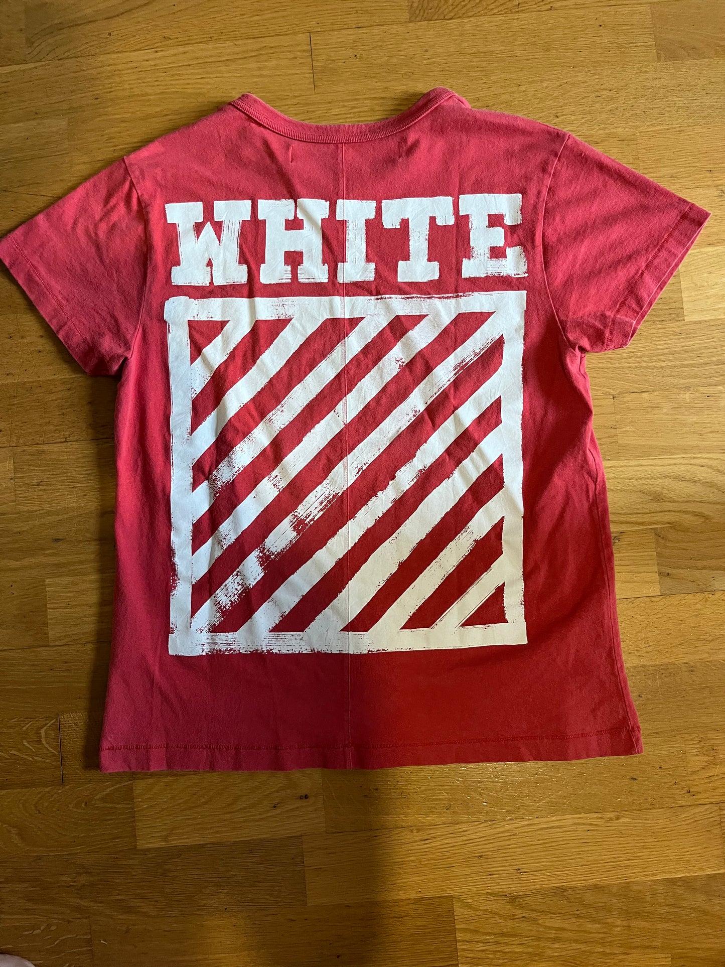 Off-White Brushed Diagonal Tee Red (used)