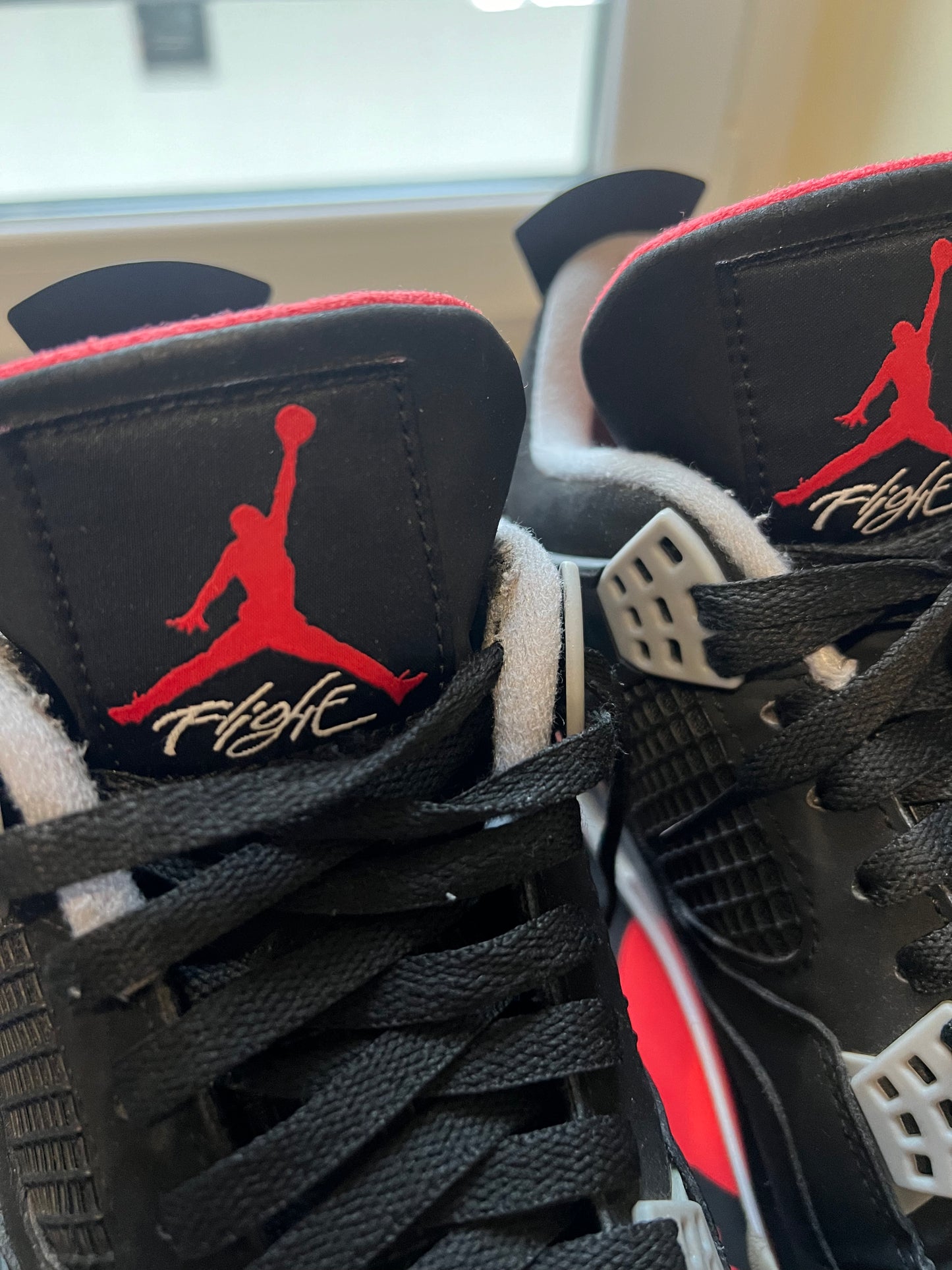 Jordan 4 Bred 2019 (használt)