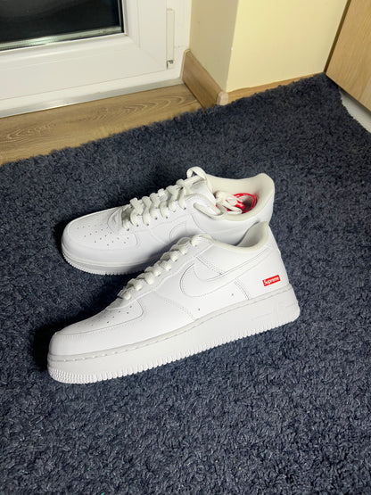 Nike Air Force 1 Supreme White