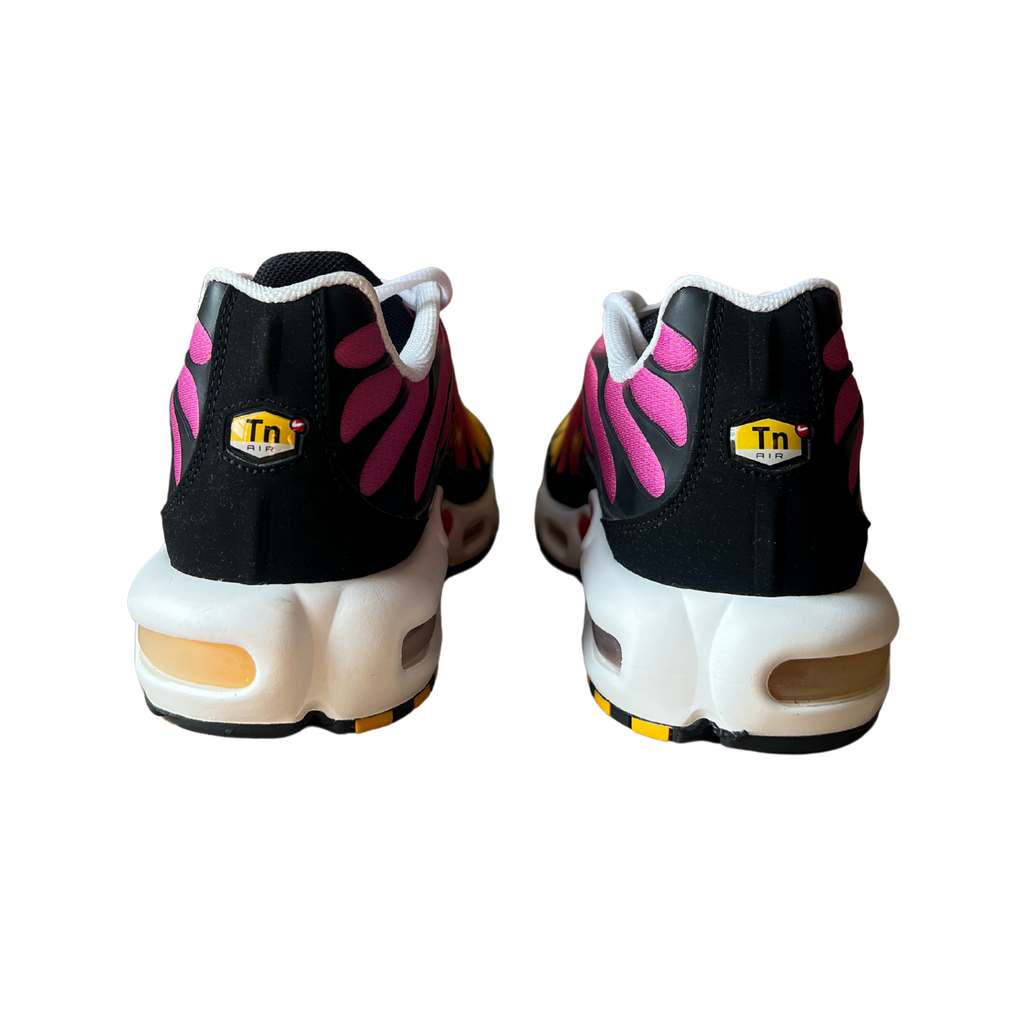 Nike Air Max Plus Yellow Pink Gradient hátulnézet