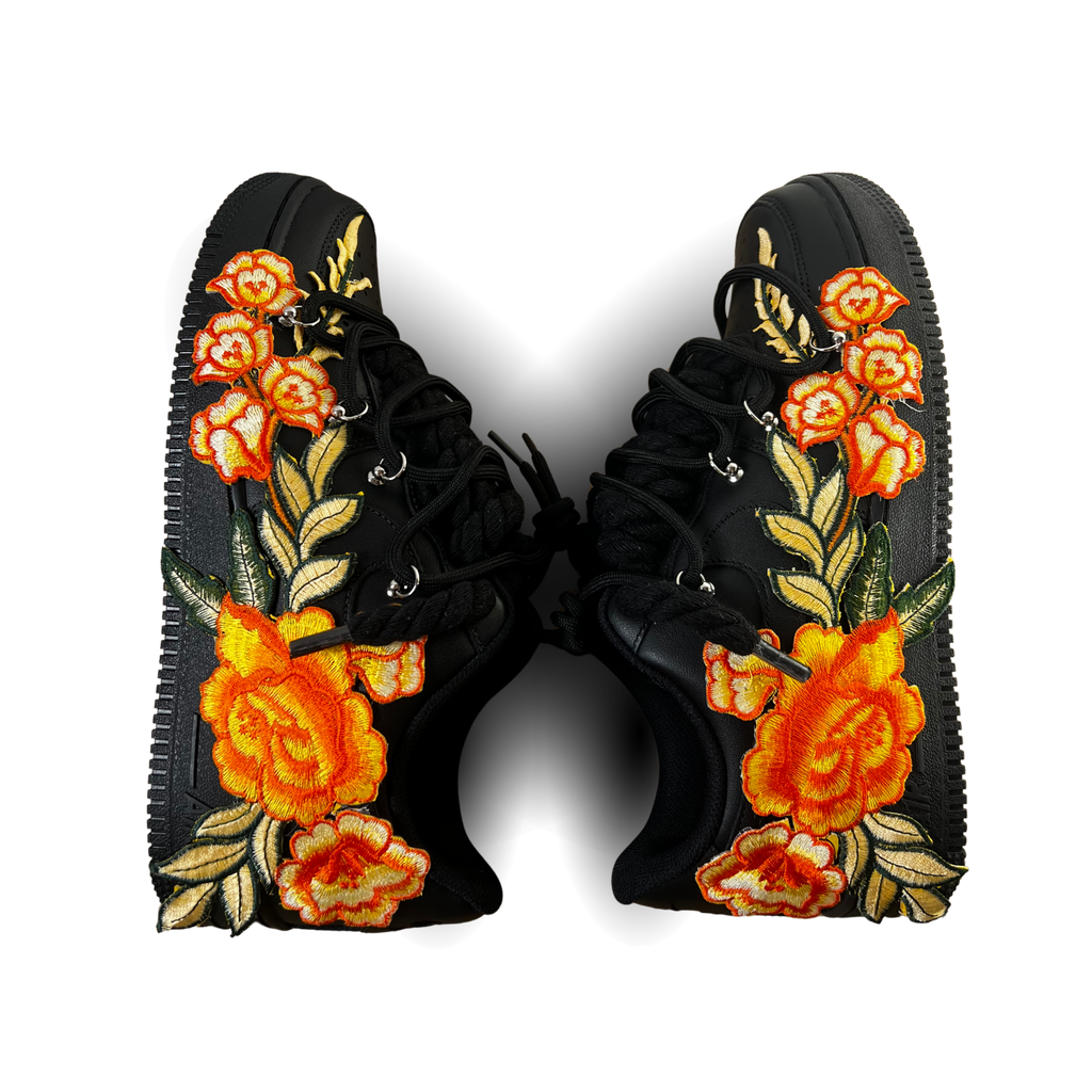 Nike Air Force 1 Black Rose Yellow Laced Up Rózsanézet